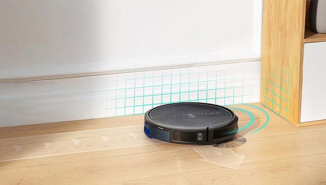 avoids incoming crashes